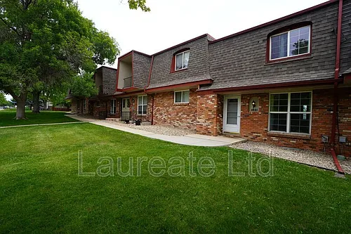 1110 Dexter St Photo 1