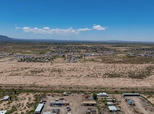 4 Mayflower Rd, Alamogordo, NM 88310
