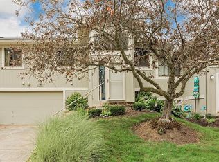 7146 N Brewster Pl UNIT C, Concord Township, OH 44077