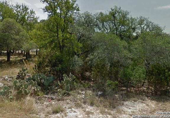 3rd image of 227 Quarry Crst