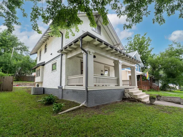 650 27th St, Des Moines, IA 50312
