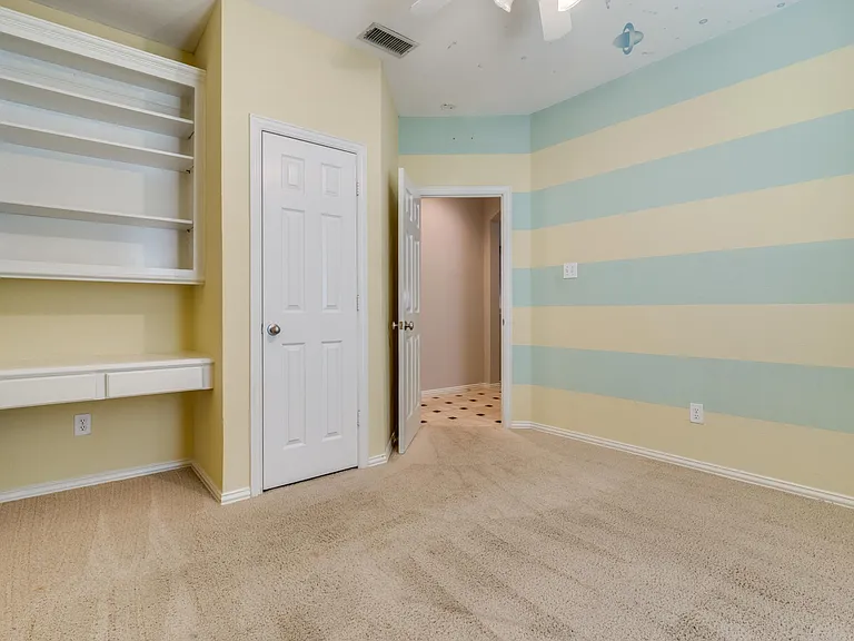6217 Palomino Dr — Photo 25