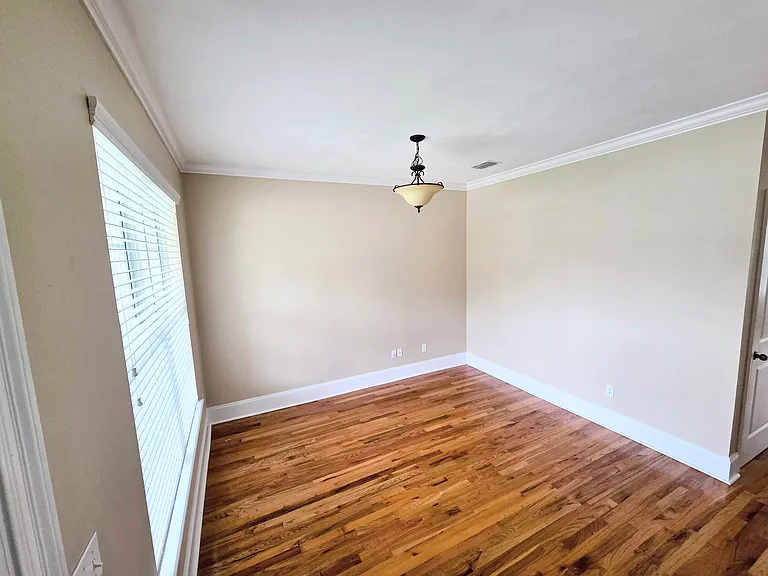 1621 Shadowmoss Ave — Photo 10