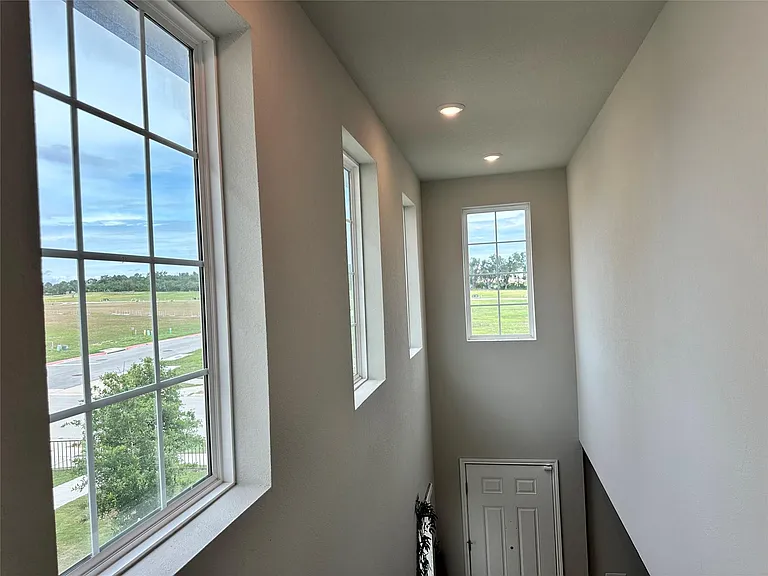 228 Lost Mine Peak Ln — Photo 11