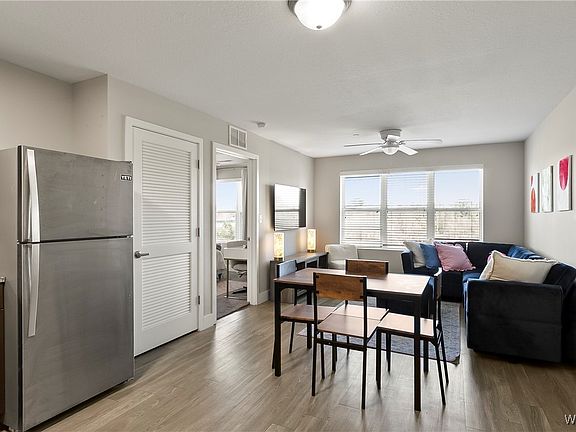 5th image of 680 6th Ave NE APT 5201
