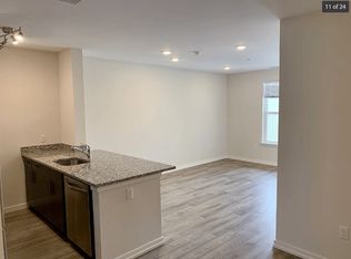587 Connecticut Ave APT 2M, Norwalk, CT 06854