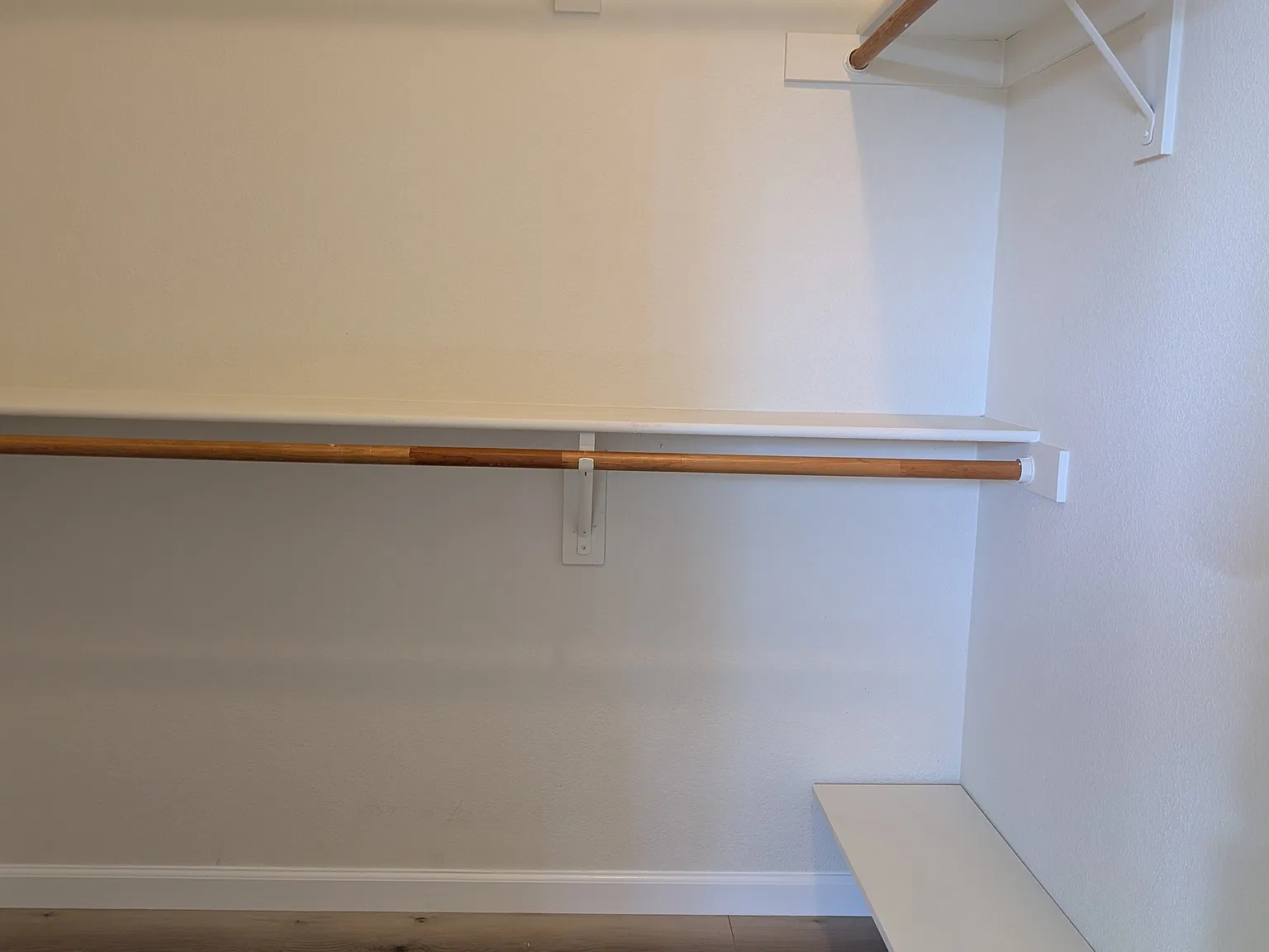 3 bed, 1683 sqft, $2,895 — Photo 2