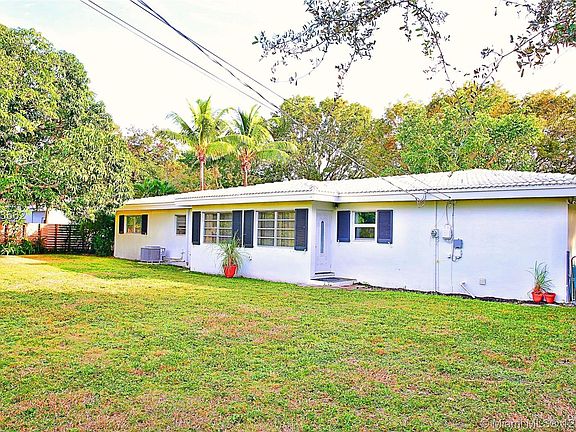 4th image of 175 NW 98th St