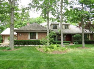 48 Dukes Ln, Lincolnshire, IL