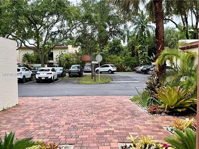 10583 SW 77th Ter — Photo 15