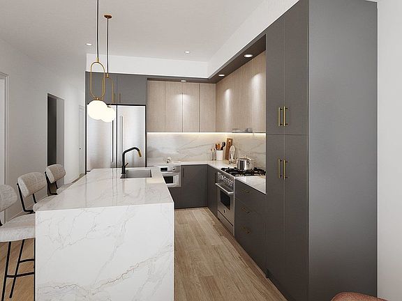 4th image of 67 Laidlaw Ave #B