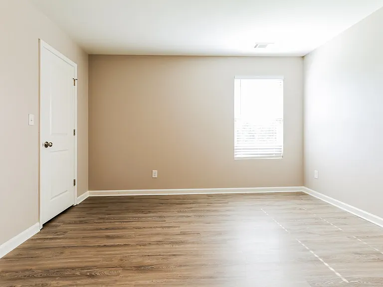422 Renown Ct — Photo 12