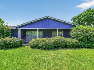 1019 Lamar St, Liberty, TX 77575
