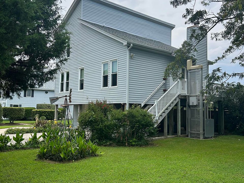 1st image of 100 Longview Court