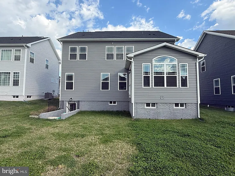 1407 Pinkerton St — Photo 20