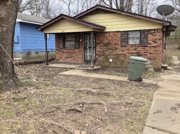 753 King Rd, Memphis, TN 38109