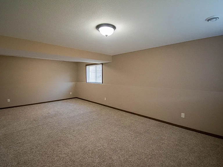 6775 Gaillardia Dr NW — Photo 16