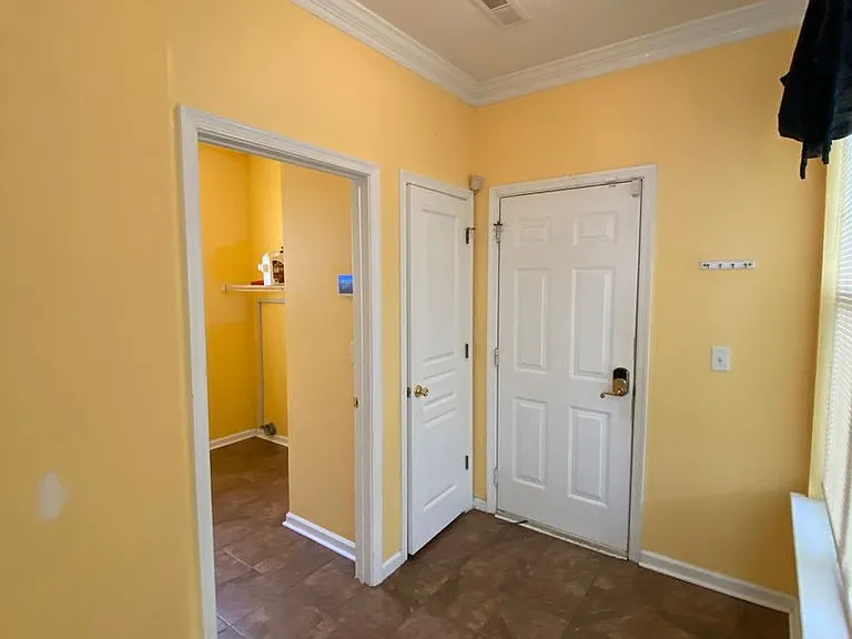 217 W Gilbert St — Photo 25