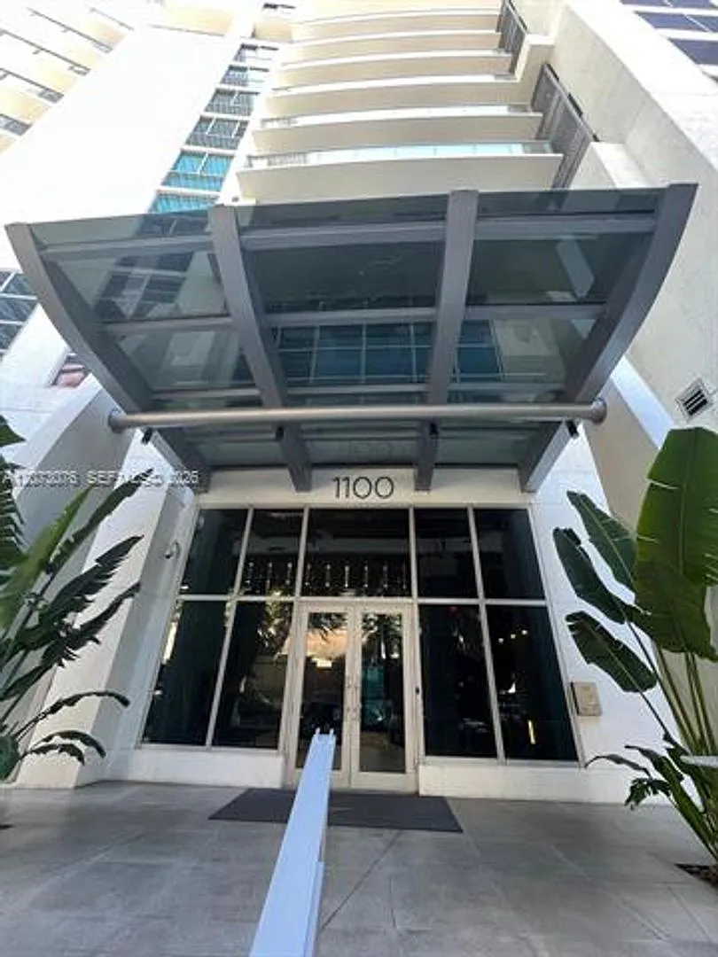 1100 S Miami Avenue Rd — Photo 2