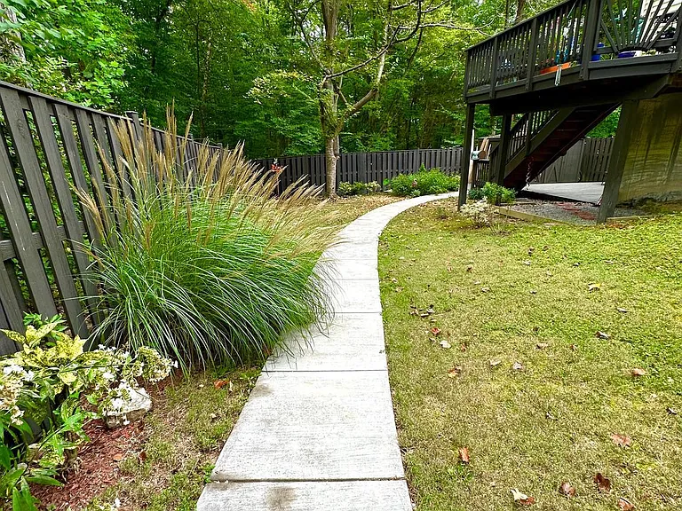 8301 Wind Fall Rd — Photo 18