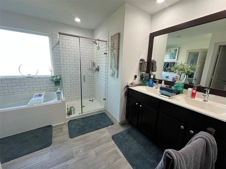 827 Teal Moon Dr — Photo 12