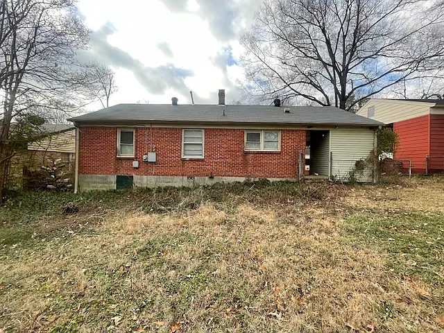 3602 Hallbrook St — Photo 2