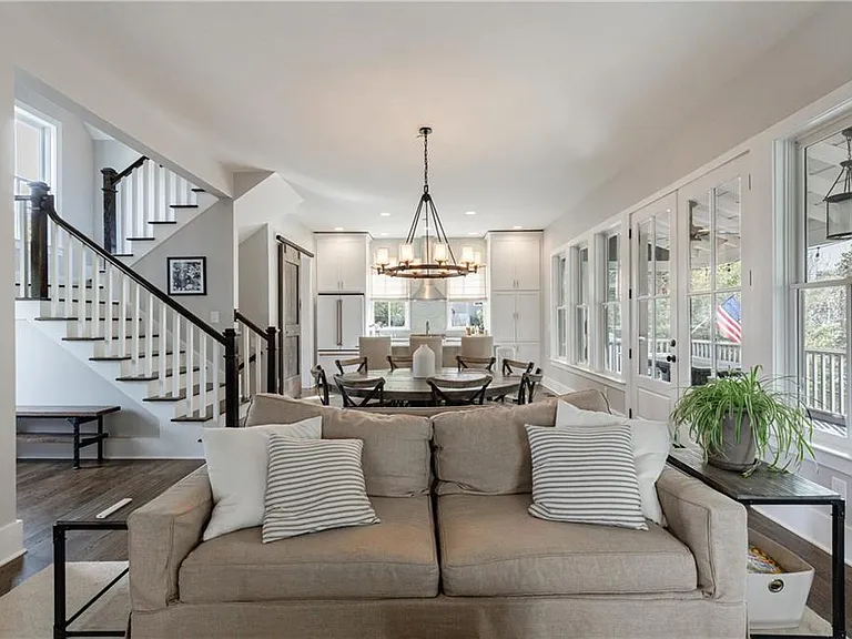 1000 Loliver Ln — Photo 3