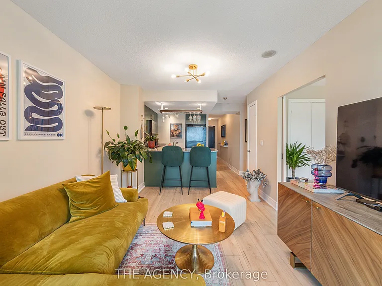 8 Park Rd #3301 — Photo 9