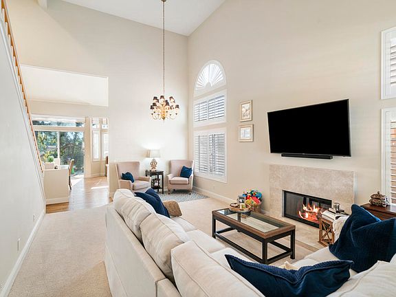 4th image of 5028 Ladera Vista Dr