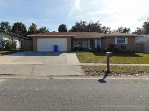 117 Valley Dr, Brandon, FL 33510