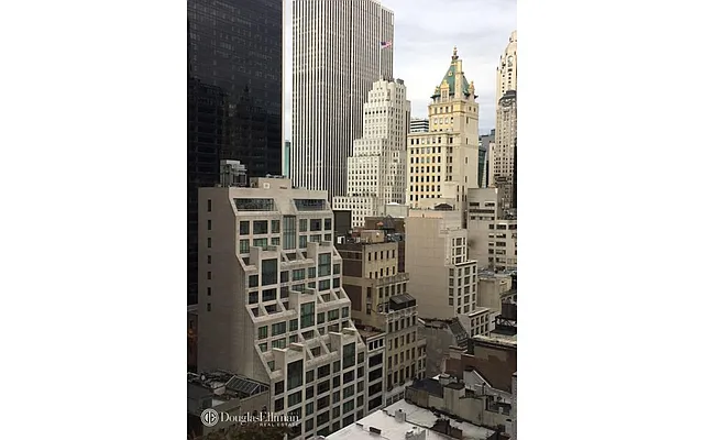 Sold by Douglas Elliman | media 14