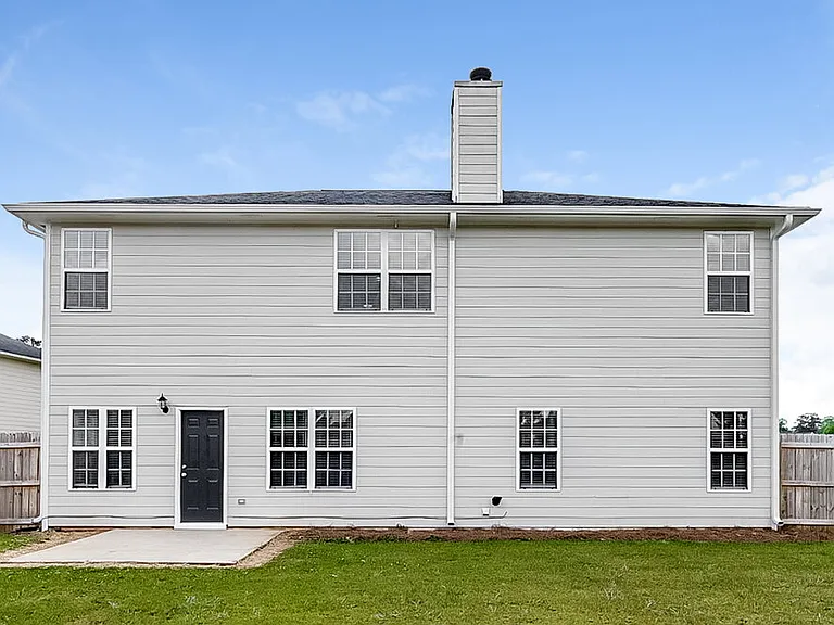145 Gross Lake Pkwy — Photo 17