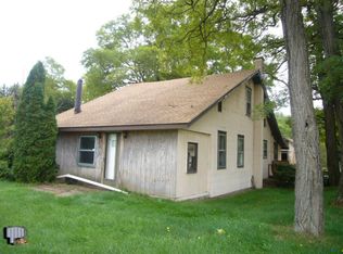 3705 Riley Thompson Rd, Whitehall, MI 49461