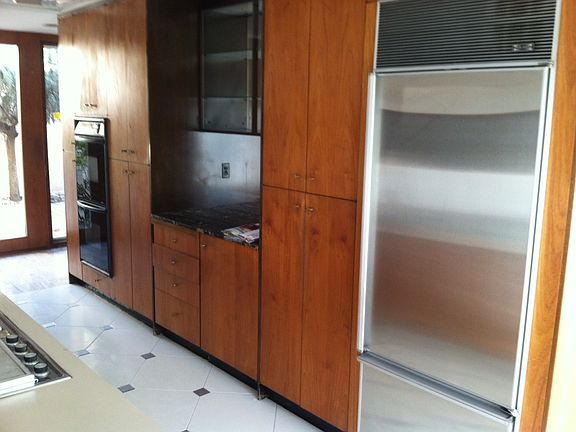 Kitchen w/ built in cabinets