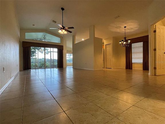 2nd image of 492 Lake Suzanne Dr