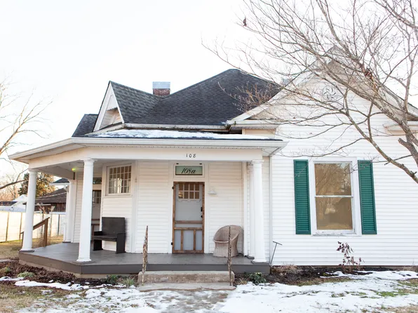 108 3rd Ave, Columbia, TN