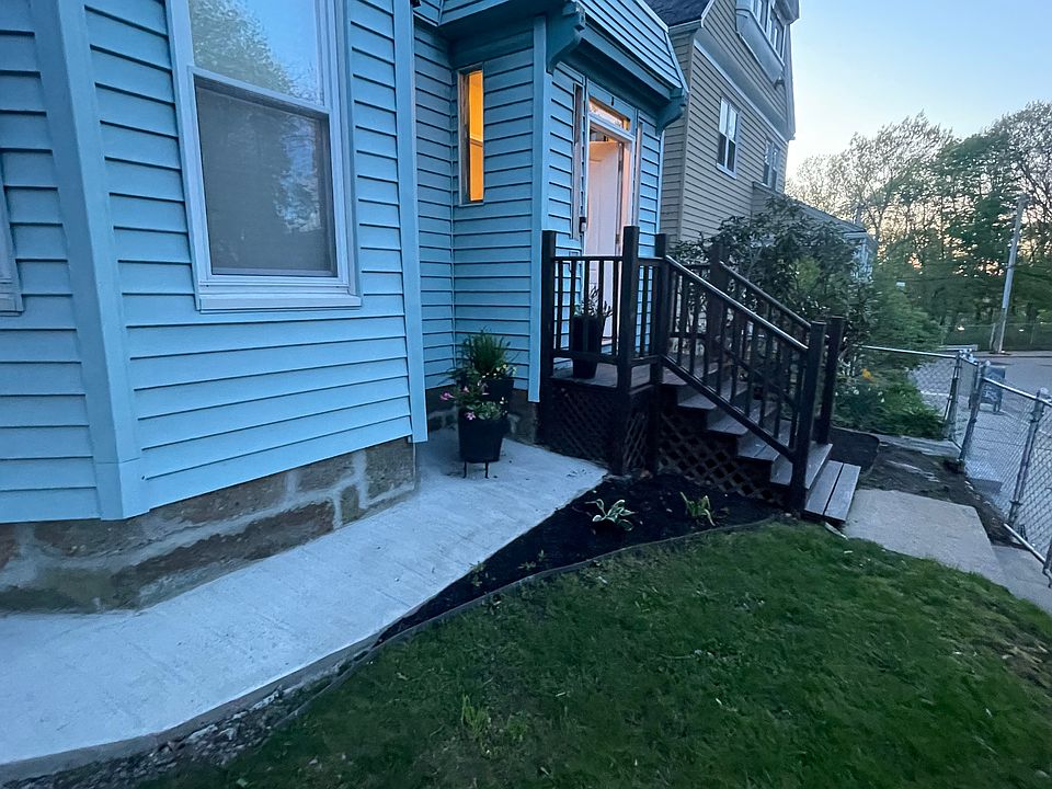 1st image of 3 Bowdoin Ave Floor 2