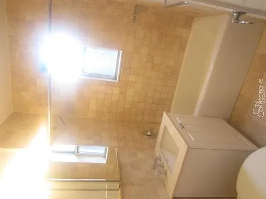 Rented by City Connections Realty | media 31