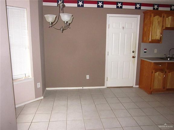 2nd image of 2516 Annette Ave