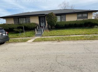 633 Frances St, Phoenix, IL 60426