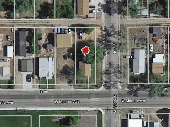 202 W Monroe Ave, Riverton, WY 82501