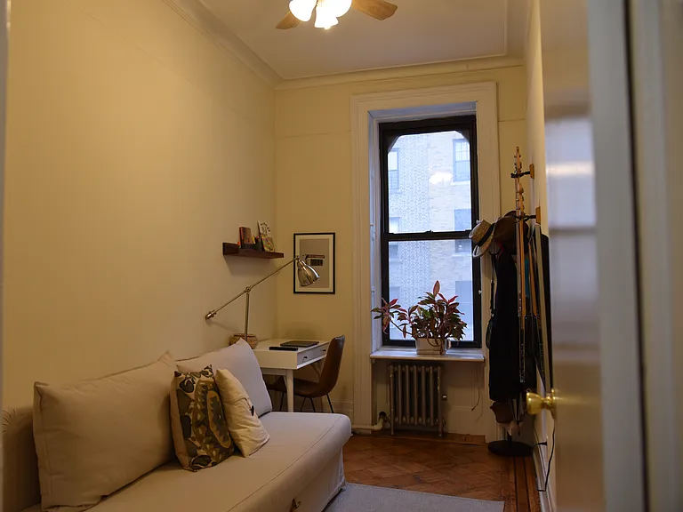 343 W 87th St #10 — Photo 17
