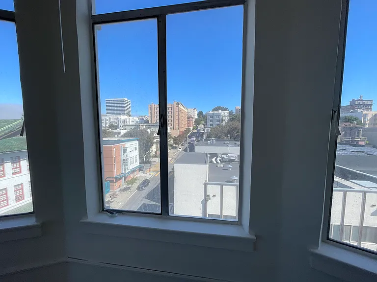 1700 Octavia St #606 — Photo 35