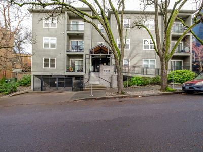 1441 SW Clay St APT 102, Portland, OR, 97201