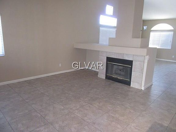 4th image of 680 Ladywood Ln
