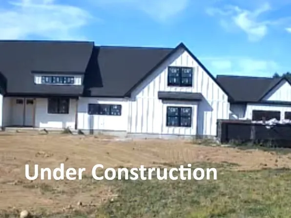 11375 Fox Run Ln, Canfield, OH 44406