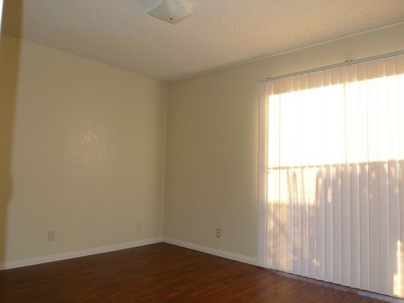 3rd image of 14644 Mesa Dr