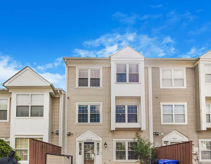 14318 S Shore Ct — Photo 47