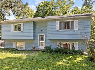 237 Fern Pl, Fox Lake, IL 60020