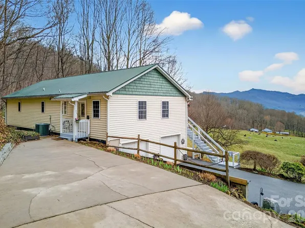 120 Mountain Mist Ln, Waynesville, NC 28785